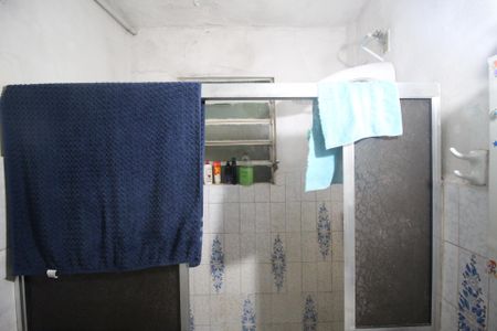 Casa à venda com 119m², 4 quartos e 2 vagasBanheiro