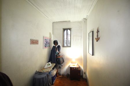 Casa à venda com 119m², 4 quartos e 2 vagasQuarto 2