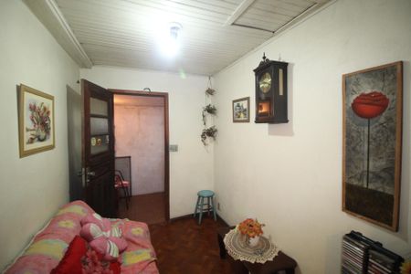 Sala de casa à venda com 4 quartos, 119m² em Vila Jardim, Porto Alegre
