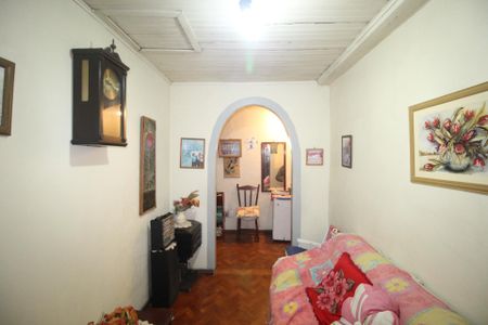 Sala de casa à venda com 4 quartos, 119m² em Vila Jardim, Porto Alegre