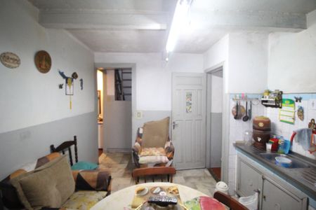 Casa à venda com 119m², 4 quartos e 2 vagasCozinha