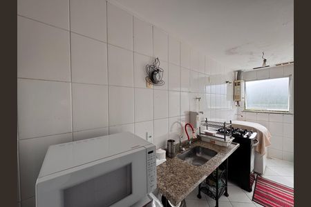 Apartamento à venda com 170m², 3 quartos e 1 vaga Apartamento à venda com 170m², 3 quartos e 1 vagaCozinha e Área de Serviço