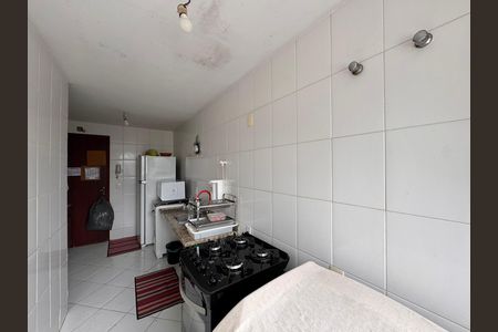 Apartamento à venda com 170m², 3 quartos e 1 vaga Apartamento à venda com 170m², 3 quartos e 1 vagaCozinha e Área de Serviço