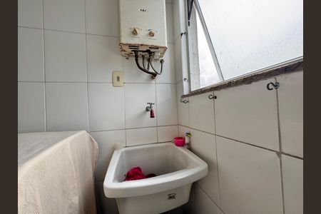 Apartamento à venda com 170m², 3 quartos e 1 vaga Apartamento à venda com 170m², 3 quartos e 1 vagaCozinha e Área de Serviço