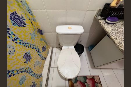 Apartamento à venda com 170m², 3 quartos e 1 vaga Apartamento à venda com 170m², 3 quartos e 1 vagaSuíte - Banheiro