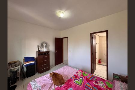 Apartamento à venda com 170m², 3 quartos e 1 vaga Apartamento à venda com 170m², 3 quartos e 1 vagaSuíte