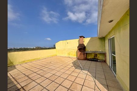 Apartamento à venda com 170m², 3 quartos e 1 vaga Apartamento à venda com 170m², 3 quartos e 1 vagaTerraço