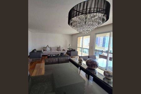 Apartamento à venda com 240m², 4 quartos e 3 vagas