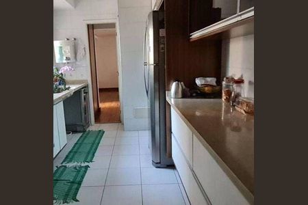 Apartamento à venda com 240m², 4 quartos e 3 vagas