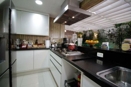 Casa de Condomínio à venda com 4 quartos, 273m² em Brooklin, São Paulo