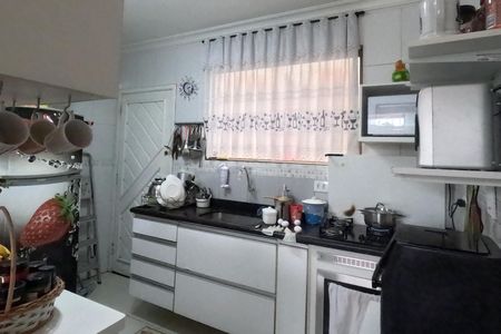 Casa para alugar com 100m², 3 quartos e 1 vagaCozinha Americana