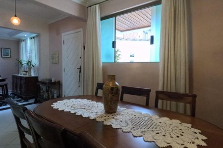 Casa para alugar com 100m², 3 quartos e 1 vagaSala de estar e jantar