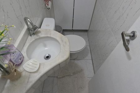 Casa para alugar com 100m², 3 quartos e 1 vagaLavabo