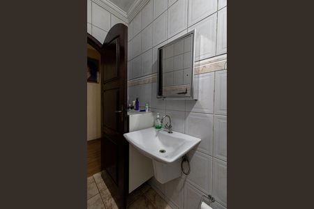 Banheiro de casa à venda com 3 quartos, 200m² em Vila Jacuí, São Paulo