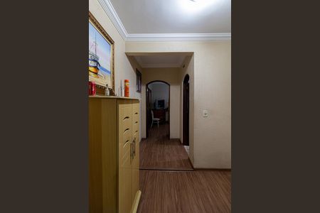 Corredor de casa à venda com 3 quartos, 200m² em Vila Jacuí, São Paulo