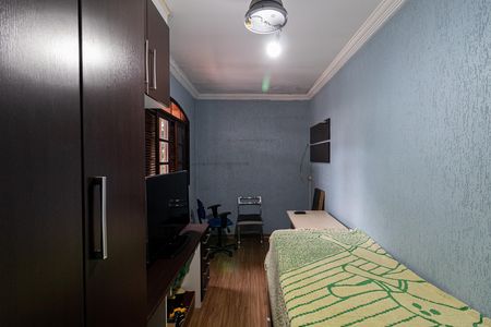 Casa à venda com 200m², 3 quartos e 2 vagas Casa à venda com 200m², 3 quartos e 2 vagasQuarto 2