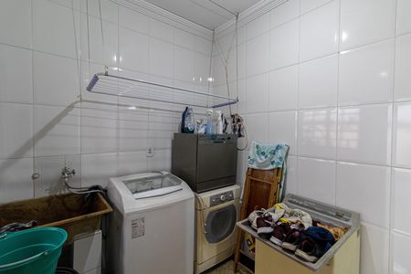 Área de Serviço de casa à venda com 3 quartos, 200m² em Vila Jacuí, São Paulo