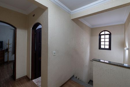 Casa à venda com 200m², 3 quartos e 2 vagas Casa à venda com 200m², 3 quartos e 2 vagasCorredor