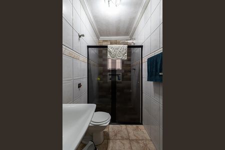 Casa à venda com 200m², 3 quartos e 2 vagas Casa à venda com 200m², 3 quartos e 2 vagasBanheiro