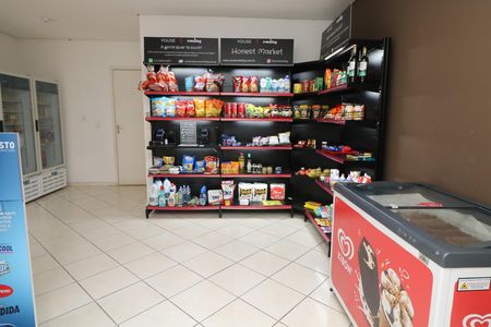 Apartamento para alugar com 50m², 2 quartos e 1 vagaMini Mercado