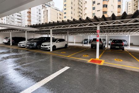 Garagem de apartamento para alugar com 3 quartos, 91m² em Setor Bueno, Goiânia