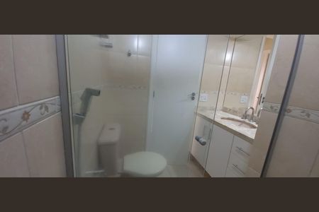Banheiro  de apartamento à venda com 1 quarto, 68m² em Barra da Tijuca, Rio de Janeiro
