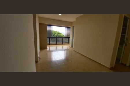 Sala de apartamento à venda com 1 quarto, 68m² em Barra da Tijuca, Rio de Janeiro