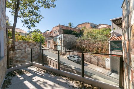 Casa à venda com 167m², 3 quartos e 2 vagas
