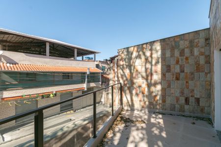 Casa à venda com 3 quartos, 167m² em Jaqueline, Belo Horizonte