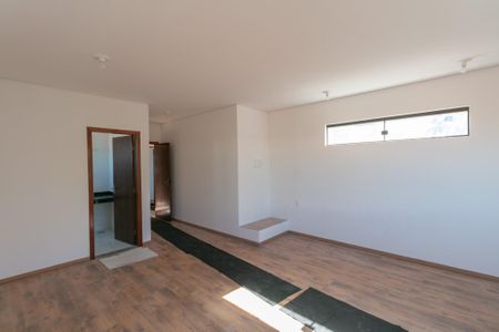 Casa à venda com 167m², 3 quartos e 2 vagas