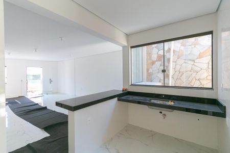 Casa à venda com 3 quartos, 167m² em Jaqueline, Belo Horizonte