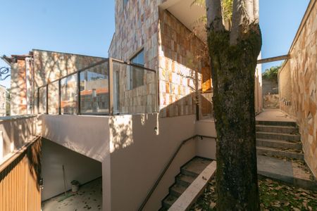 Casa à venda com 167m², 3 quartos e 2 vagas