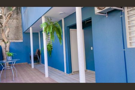 Casa à venda com 5 quartos, 327m² em Chora Menino, São Paulo