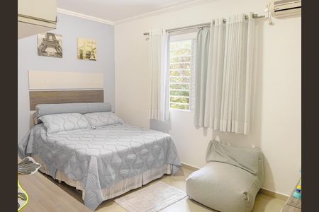 Casa à venda com 5 quartos, 327m² em Chora Menino, São Paulo