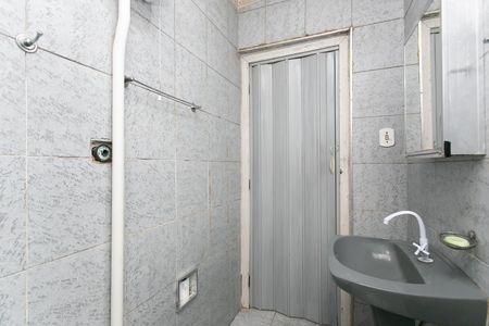 Casa para alugar com 45m², 2 quartos e sem vagaBanheiro 