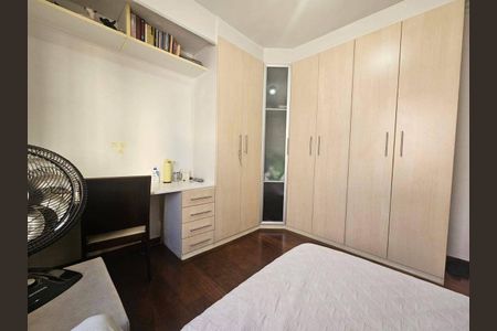 Casa à venda com 3 quartos, 172m² em Jardim Monte Kemel, São Paulo
