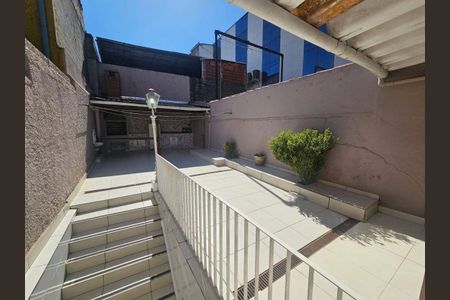 Casa à venda com 3 quartos, 172m² em Jardim Monte Kemel, São Paulo