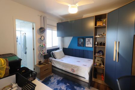 Apartamento à venda com 140m², 3 quartos e 2 vagasSuíte 2