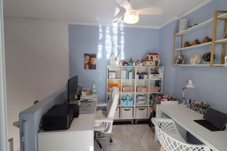 Apartamento à venda com 140m², 3 quartos e 2 vagasEscritório