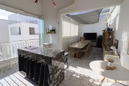 Apartamento à venda com 140m², 3 quartos e 2 vagasVaranda gourmet