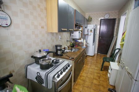 Apartamento à venda com 61m², 2 quartos e 2 vagasCozinha