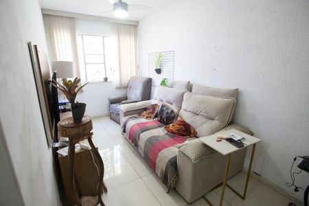 Apartamento à venda com 61m², 2 quartos e 2 vagasSala