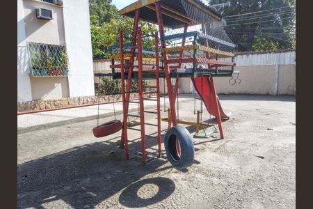 Apartamento à venda com 61m², 2 quartos e 2 vagasÁrea comum - Playground