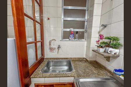 Apartamento à venda com 70m², 2 quartos e sem vaga
