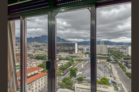 Apartamento à venda com 70m², 2 quartos e sem vaga