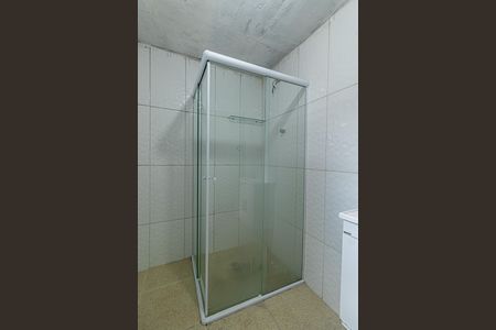 Casa para alugar com 35m², 1 quarto e sem vaga