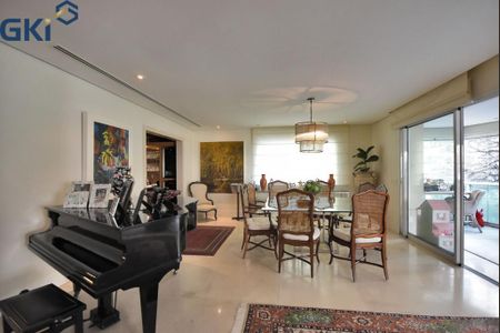 Apartamento à venda com 278m², 3 quartos e 4 vagas