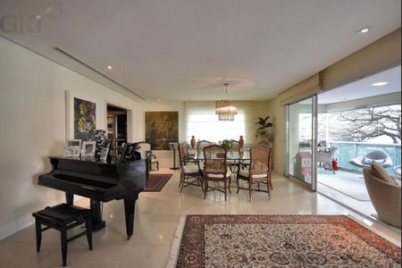 Apartamento à venda com 278m², 3 quartos e 4 vagas