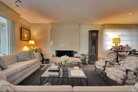 Apartamento à venda com 278m², 3 quartos e 4 vagas