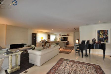 Apartamento à venda com 278m², 3 quartos e 4 vagas
